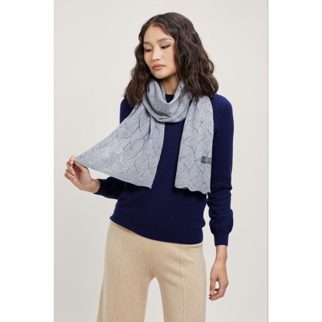 Cashmere scarf 