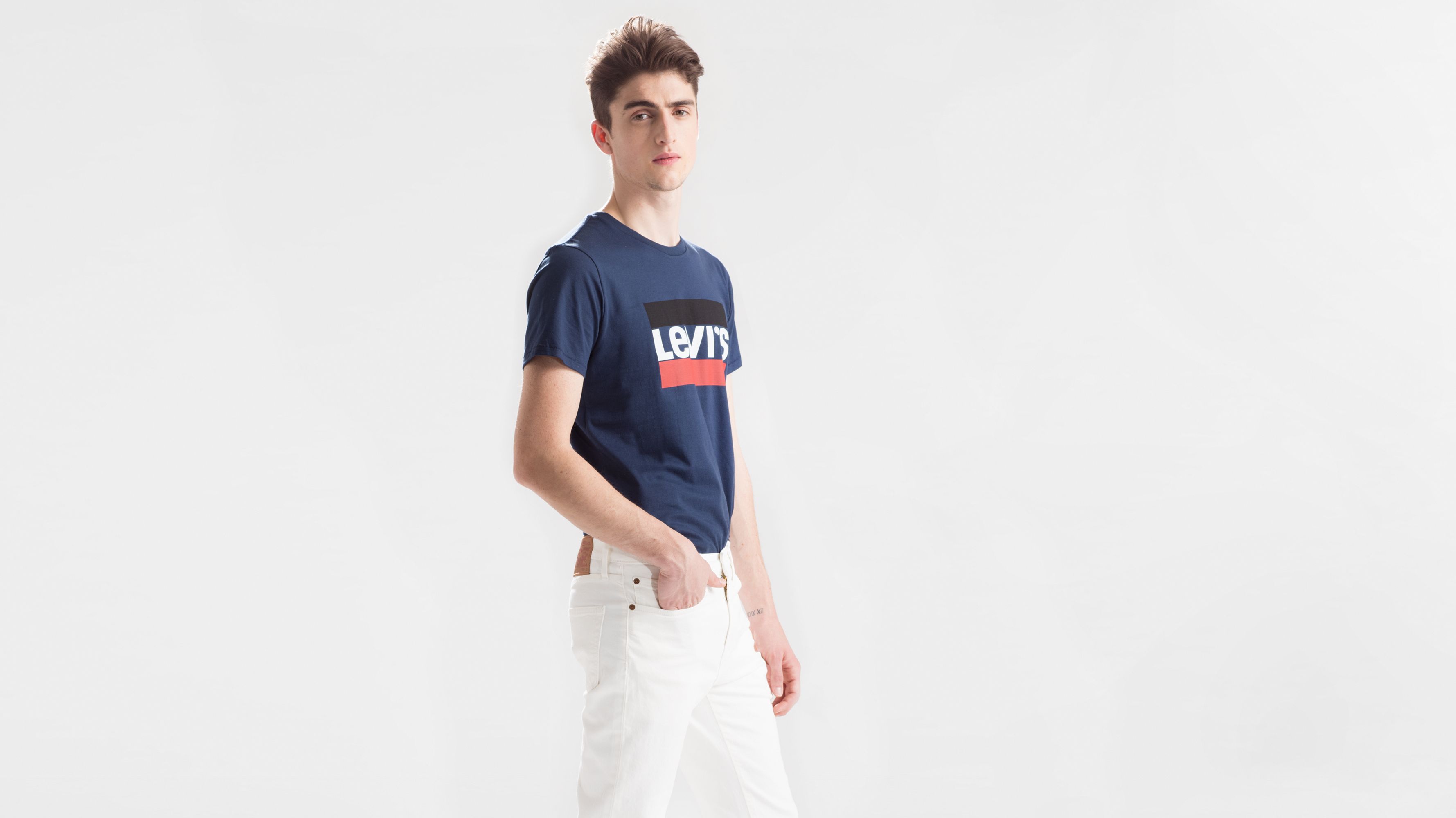 SPORTSWEAR LOGO GRAPHIC 84 SPORTSWEAR L