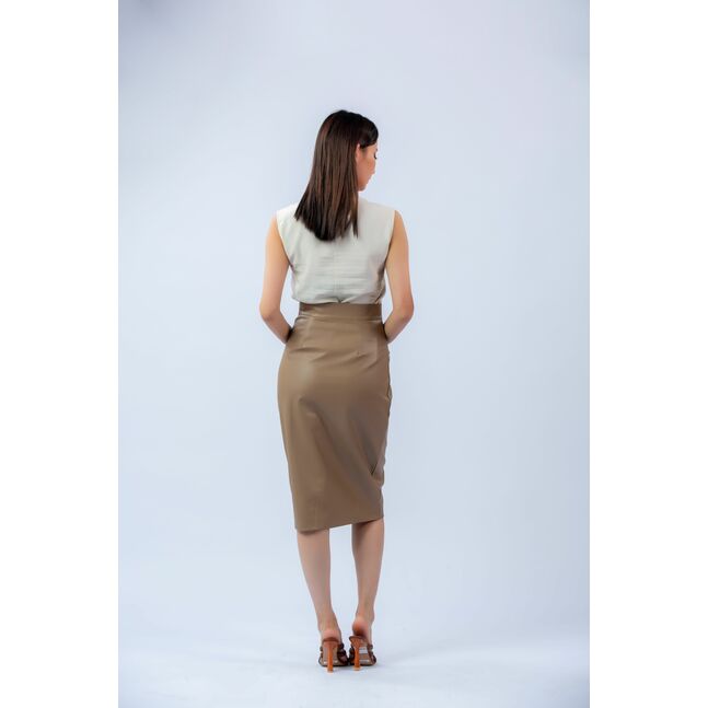 Leather Long Skirt with button