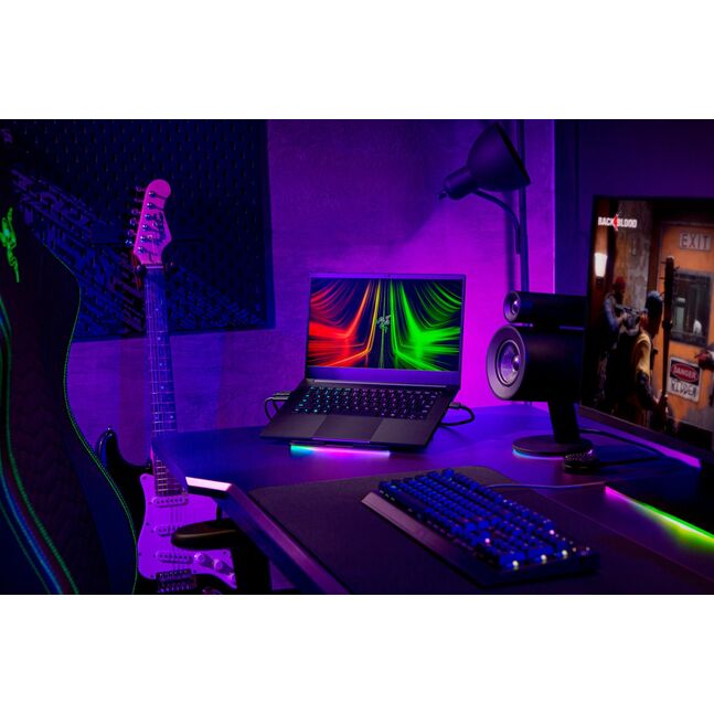 Razer Blade 14, 14 inch, AMD Ryzen 9 6900HX, 16GB DDR5 RAM, 1TB PCIe