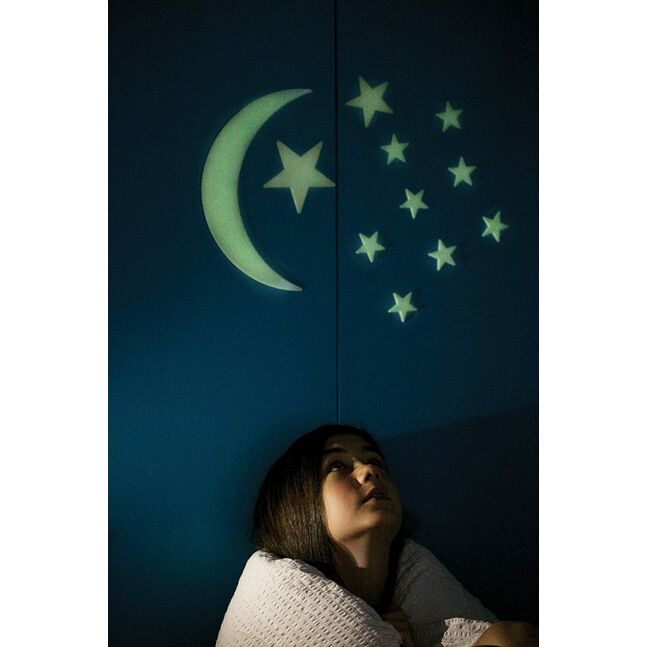 05215 Glow-In-The-Dark Moon & Stars