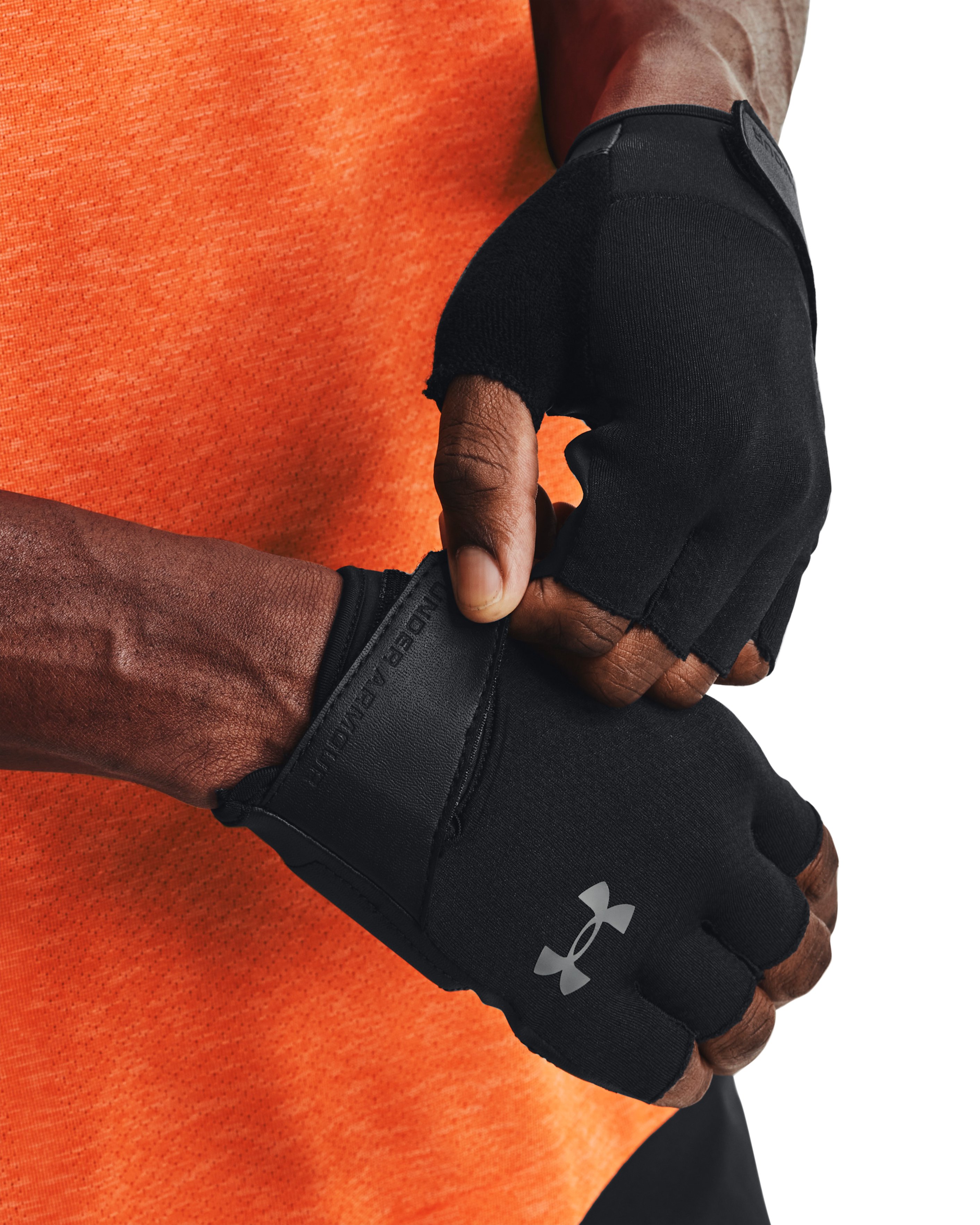 M TRAINING GLOVES