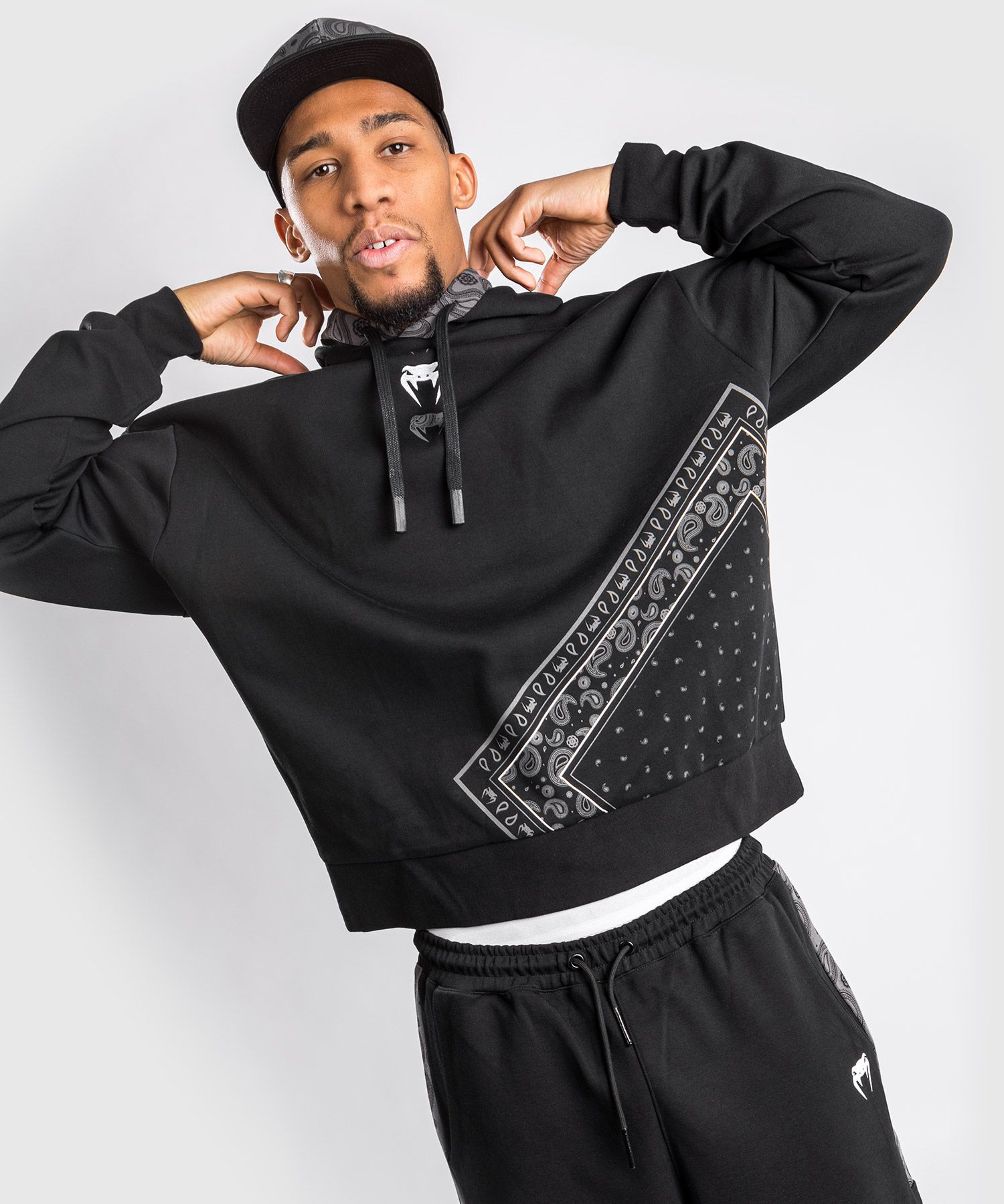 Малгайтай цамц