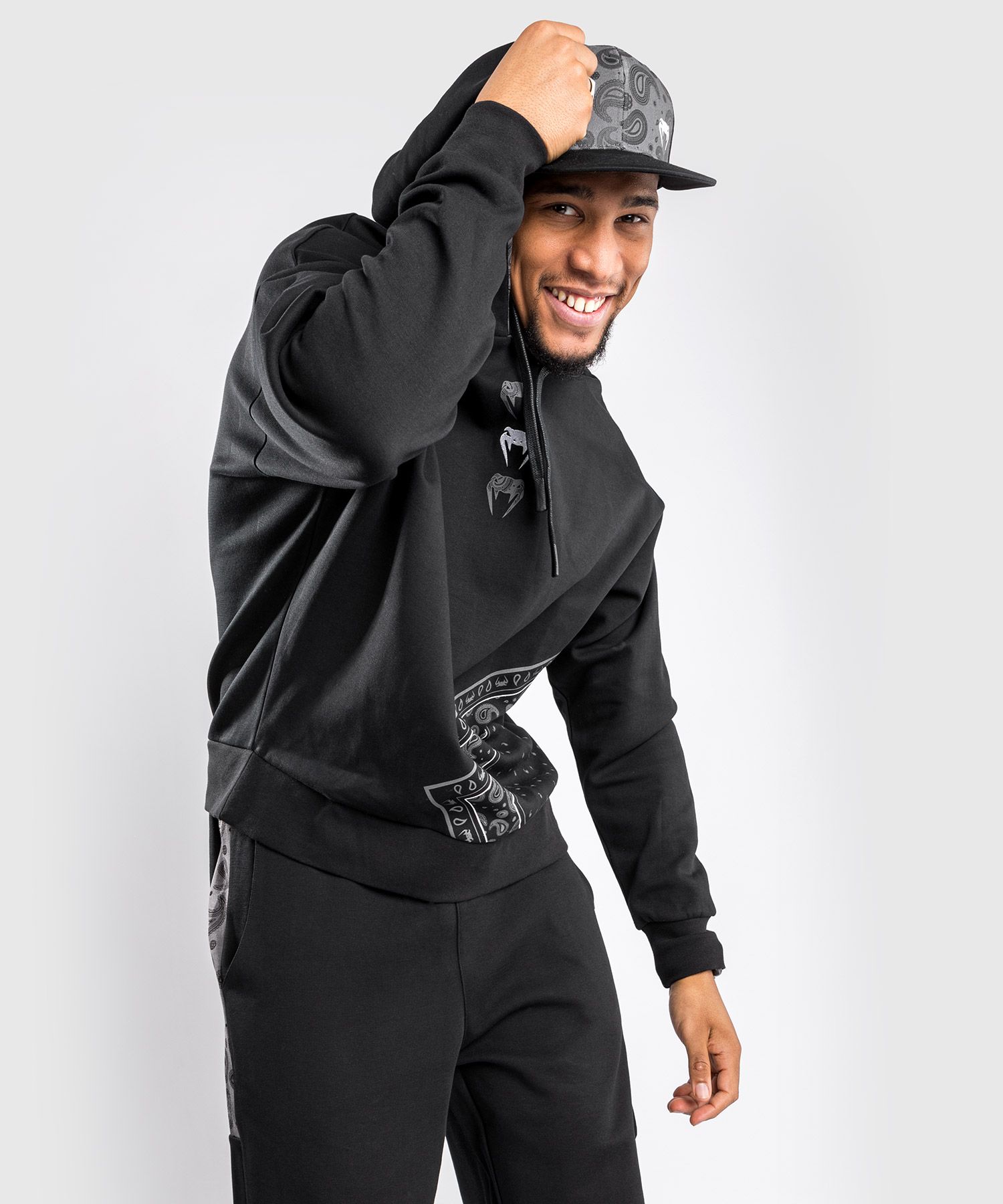 Малгайтай цамц