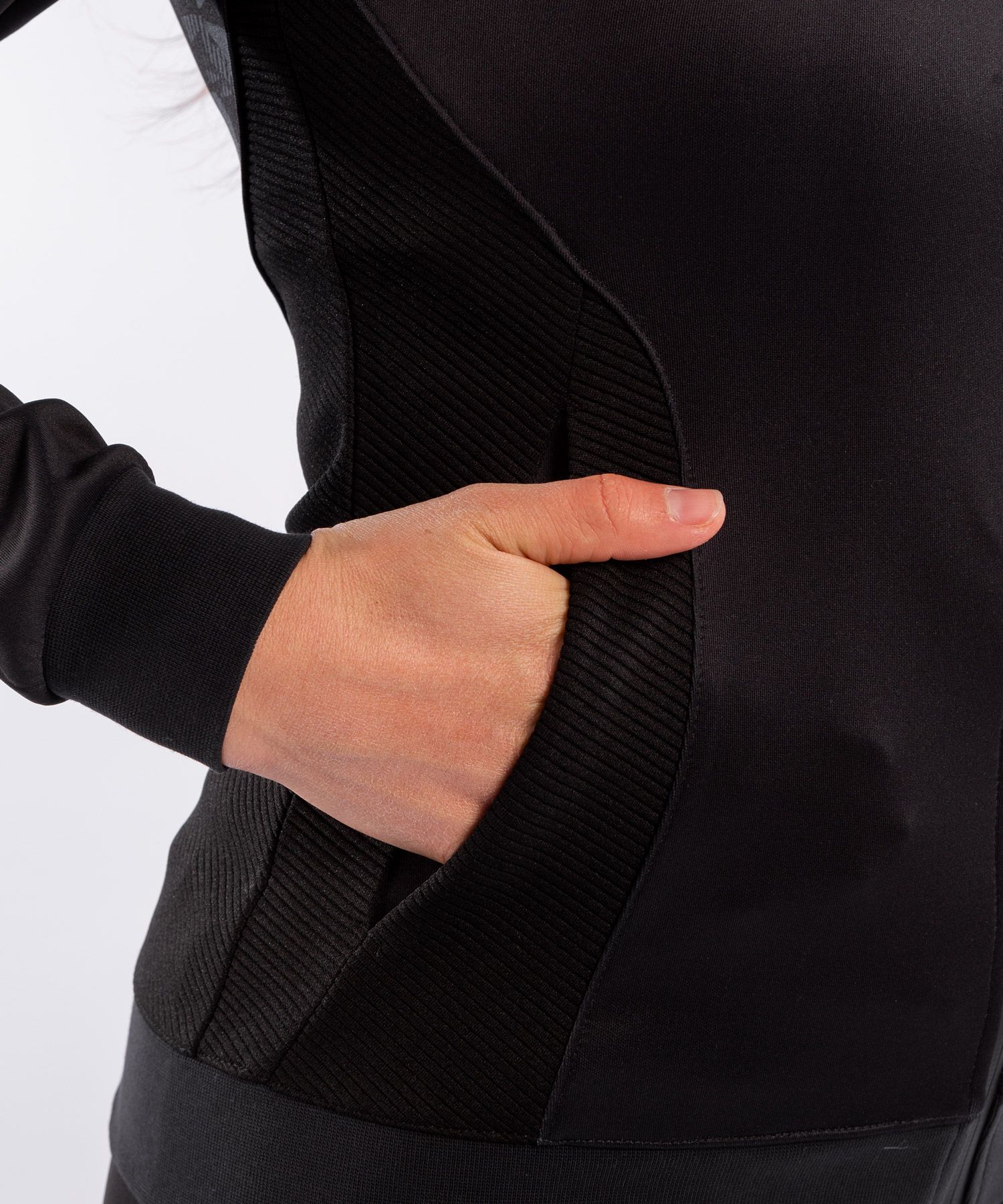 Малгайтай цамц