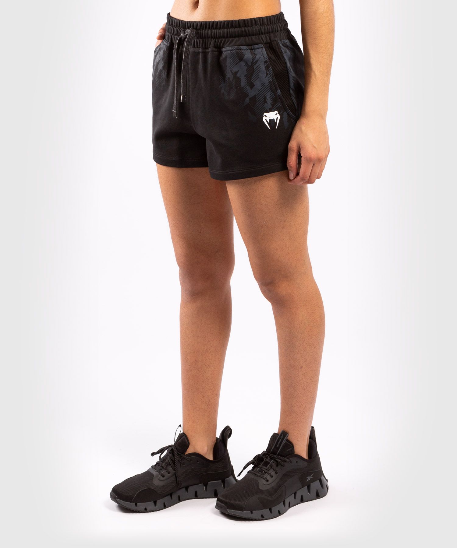 Бэлтгэлийн шорт