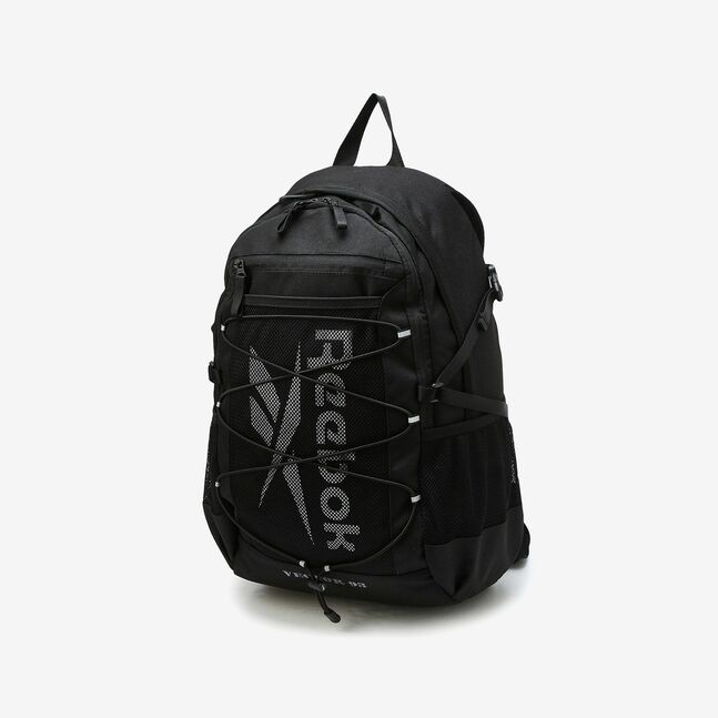 Lock-up string backpack