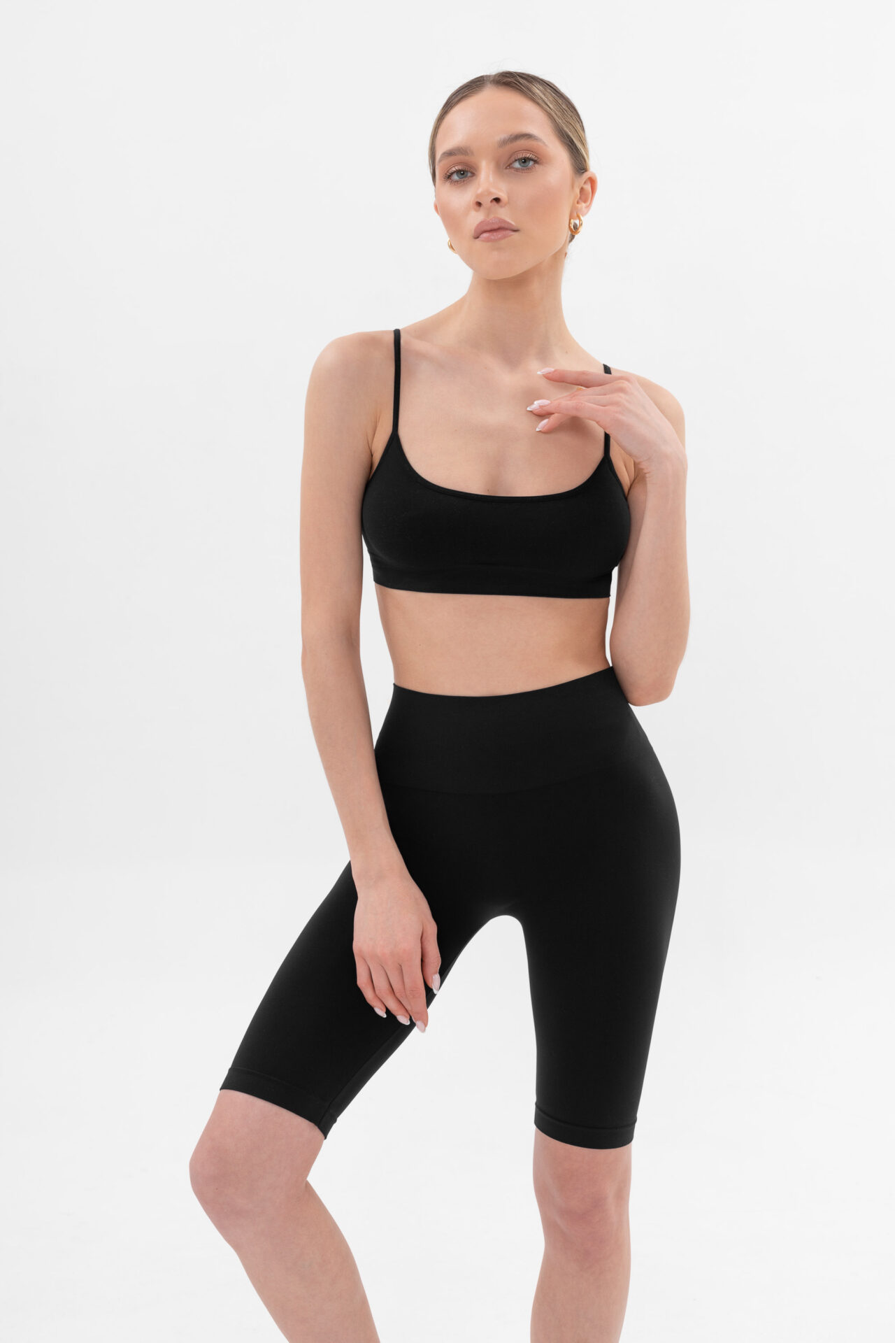 WHITE BASIC BRA TOP black