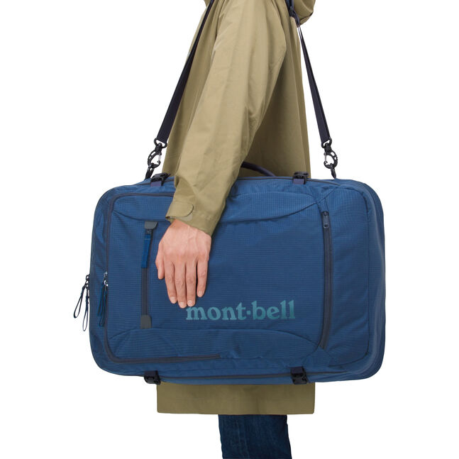 TRAVEL BAG