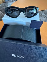 Prada sunglass 