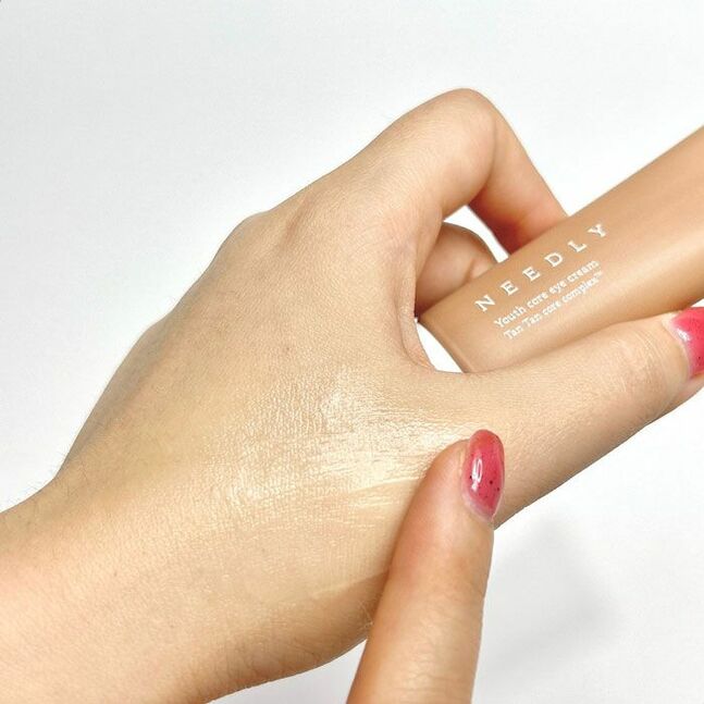 YOUTH CORE EYE CREAM