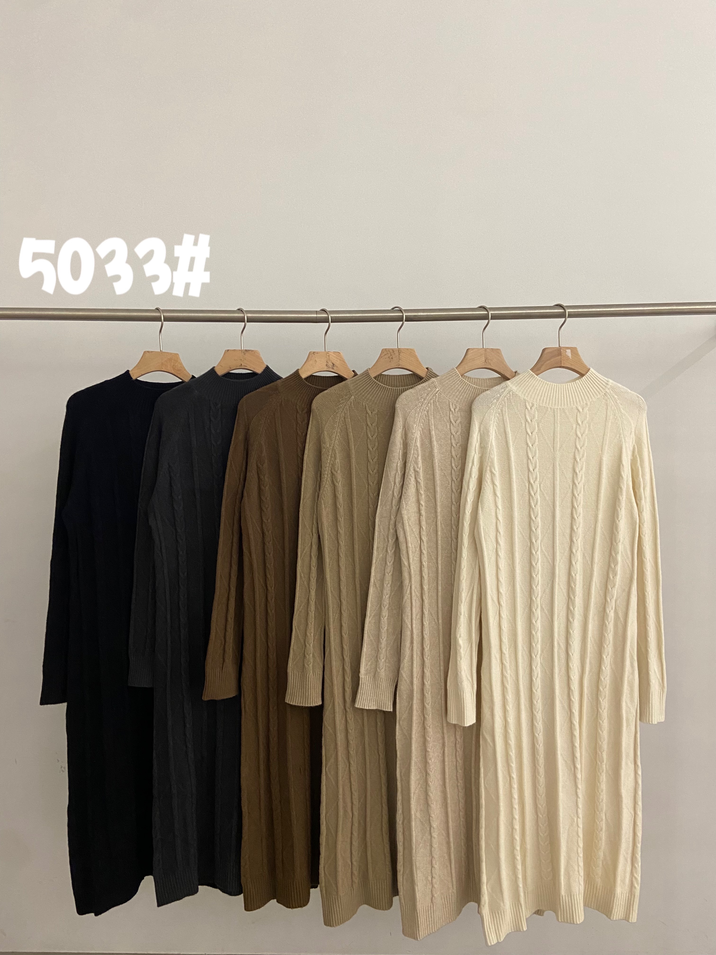 womens knit dress /white/