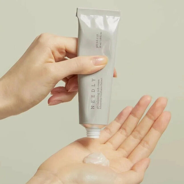 PH BALANCING RICH CREAM