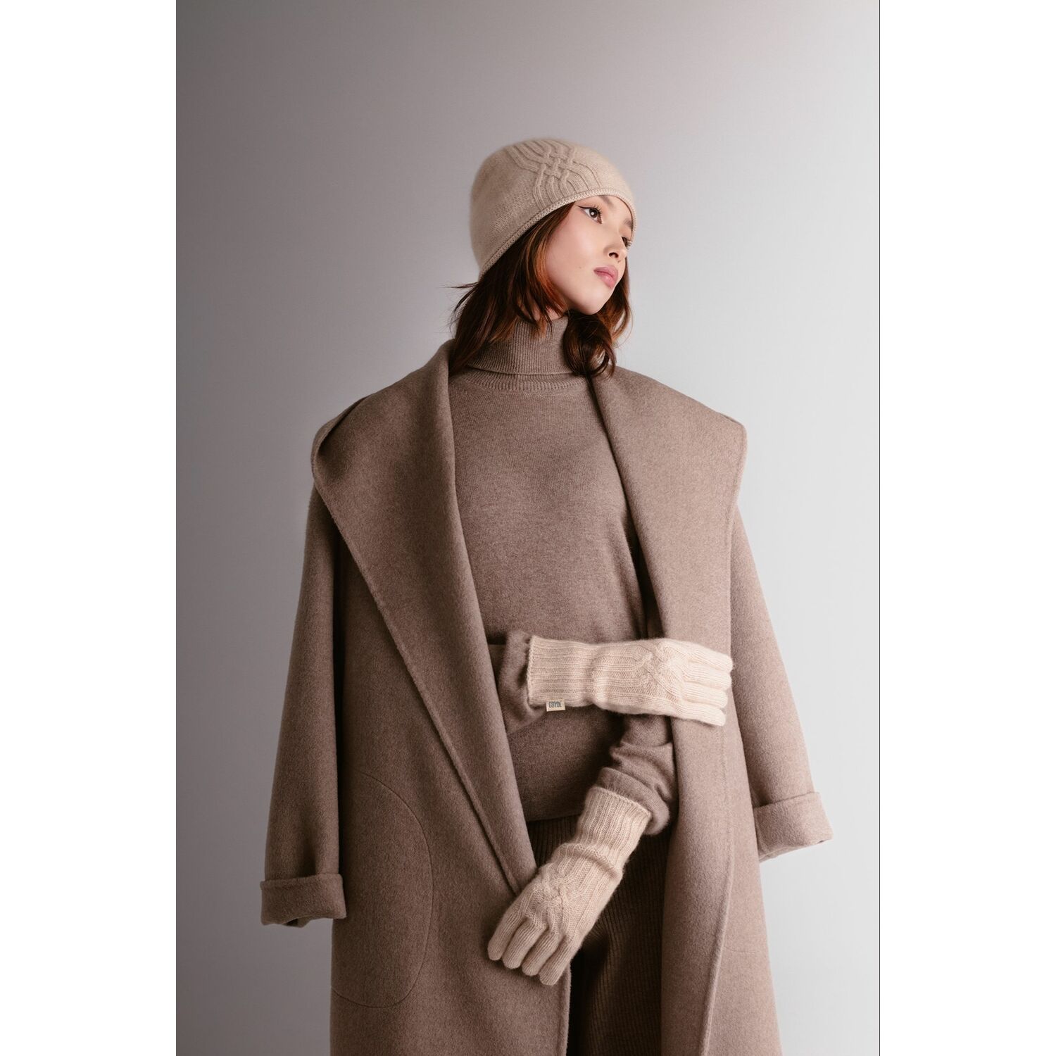 эмэгтэй малгай