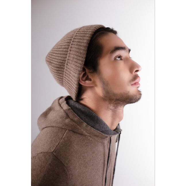 Эрэгтэй малгай