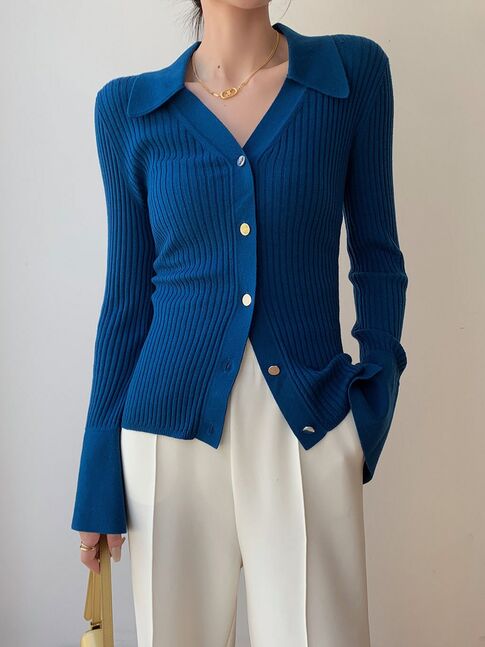 V-neck sweater