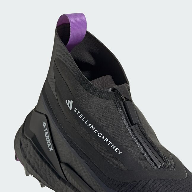 aSMCxTERREX FREE HI CBLACK/UTIBLK/DEELIL