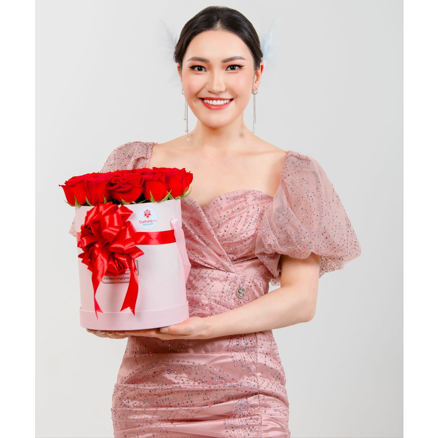 ҮЗЭСГЭЛЭН ГОО