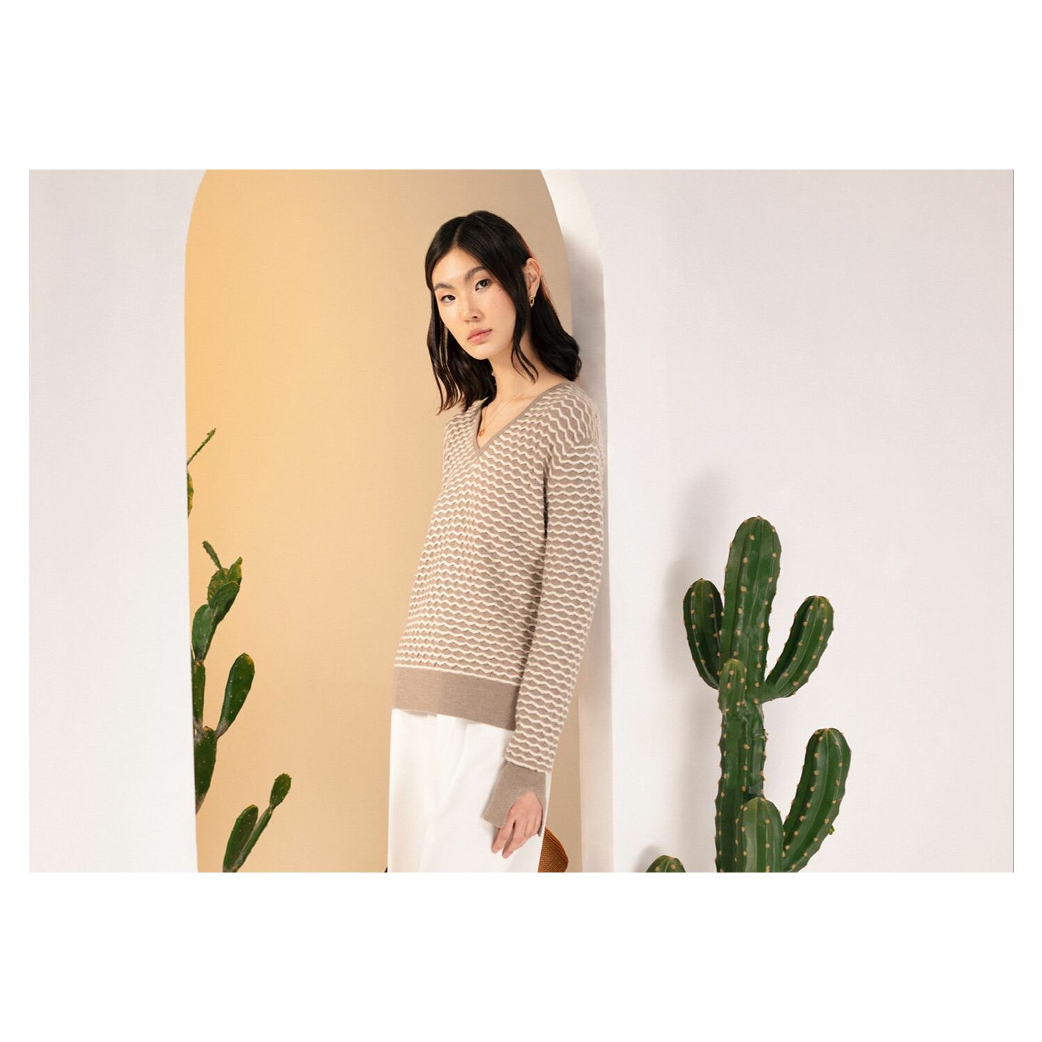 Эмэгтэй цамц