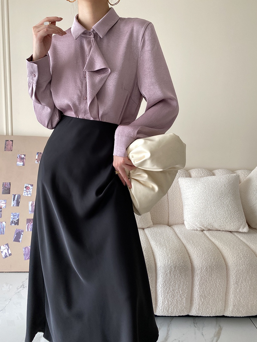 Silk midi skirt black