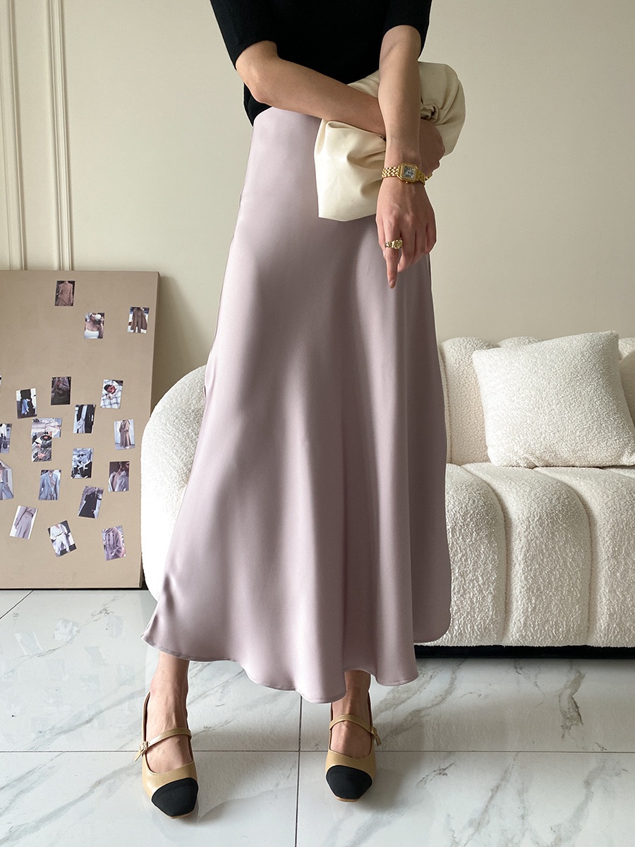 Silk midi skirt pearl pink