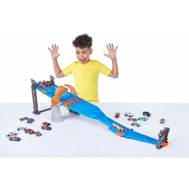 6740 METAL MACHINES Playset S1 4-Line Raptor Attack замтай машин