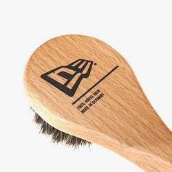 Newera cap brush
