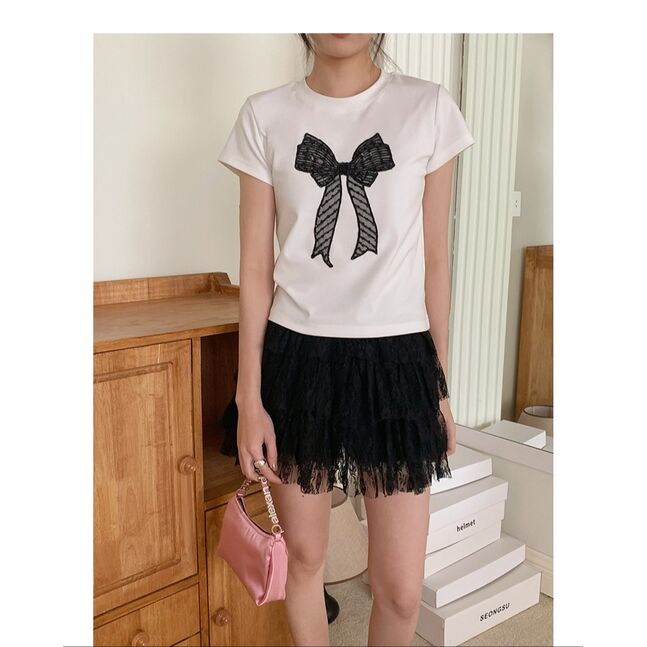 ribbon t shirt