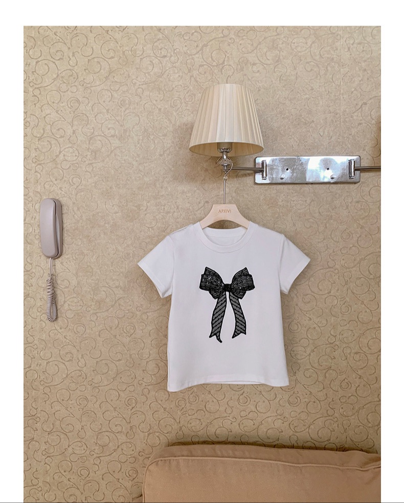 ribbon t shirt
