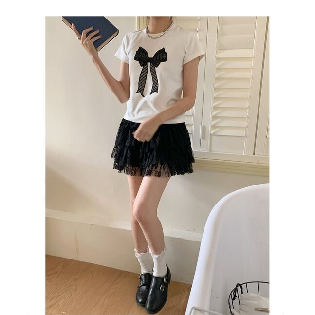 ribbon t shirt
