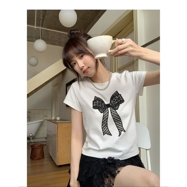 ribbon t shirt