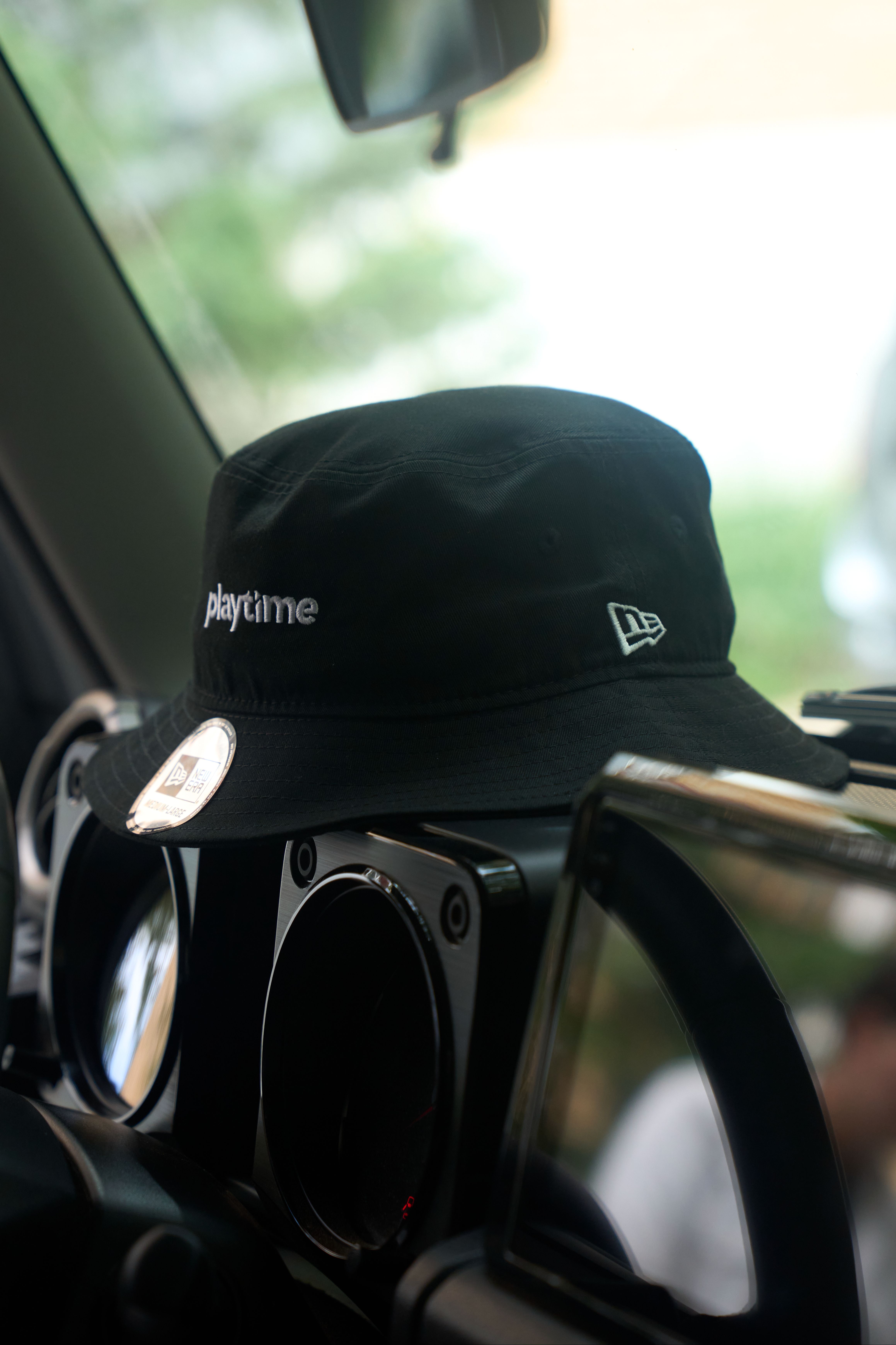 BUCKET 01 NE X PLAYTIME