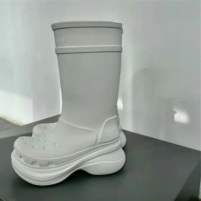 Crocs x Balenciaga