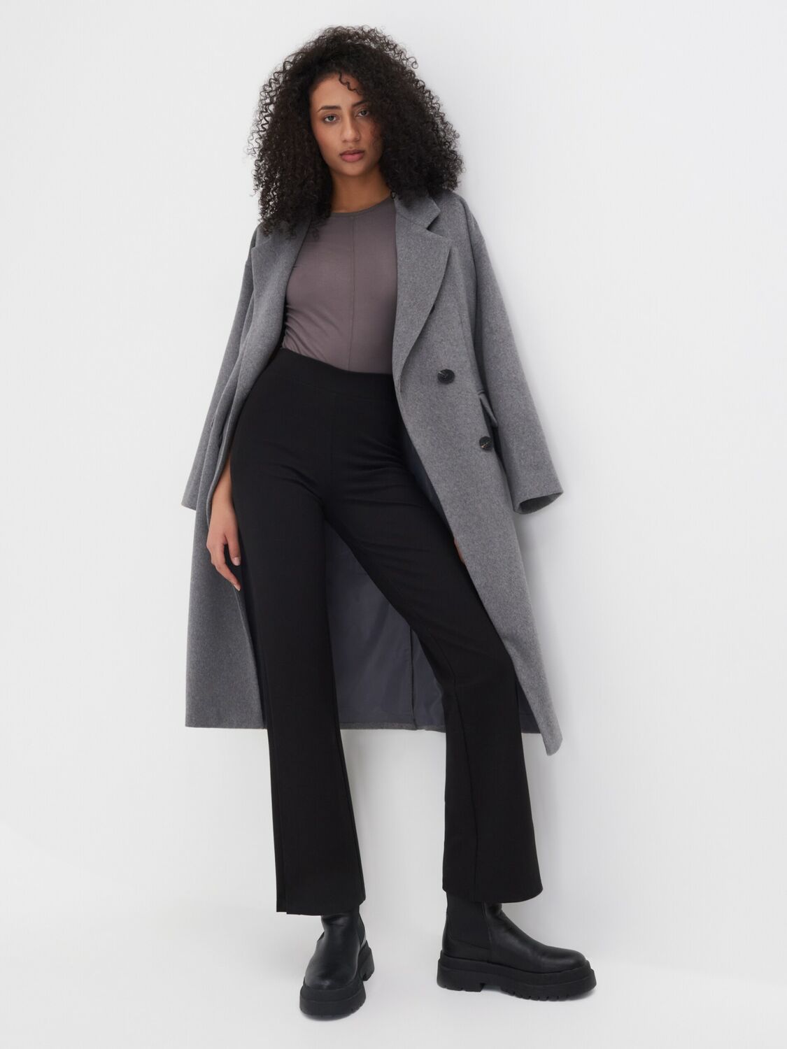 Эмэгтэй фудболк