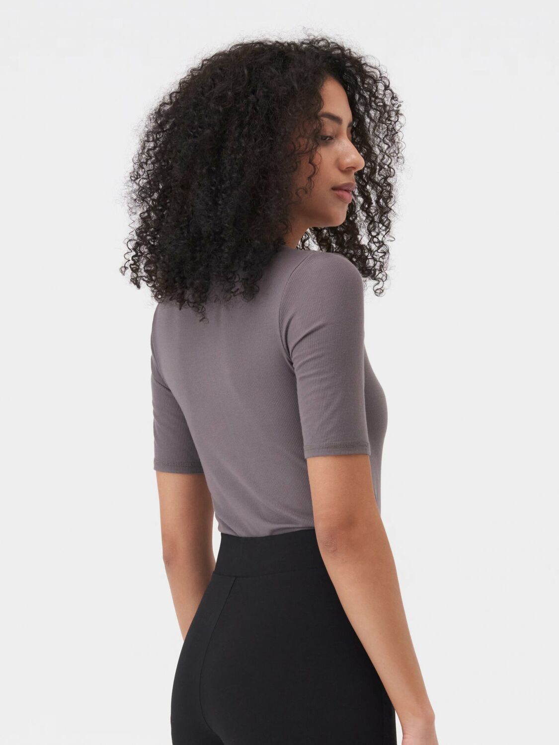 Эмэгтэй фудболк