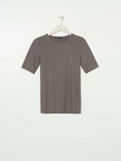 Эмэгтэй фудболк