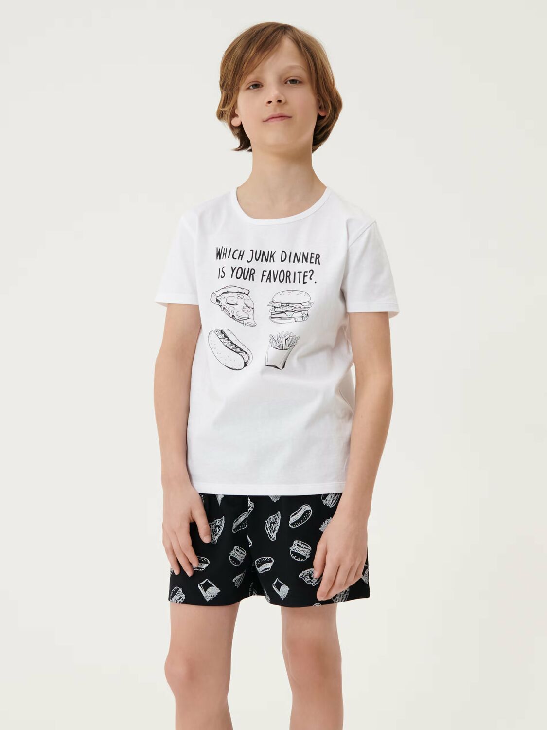 Хөвгүүдийн унтлагын хувцас