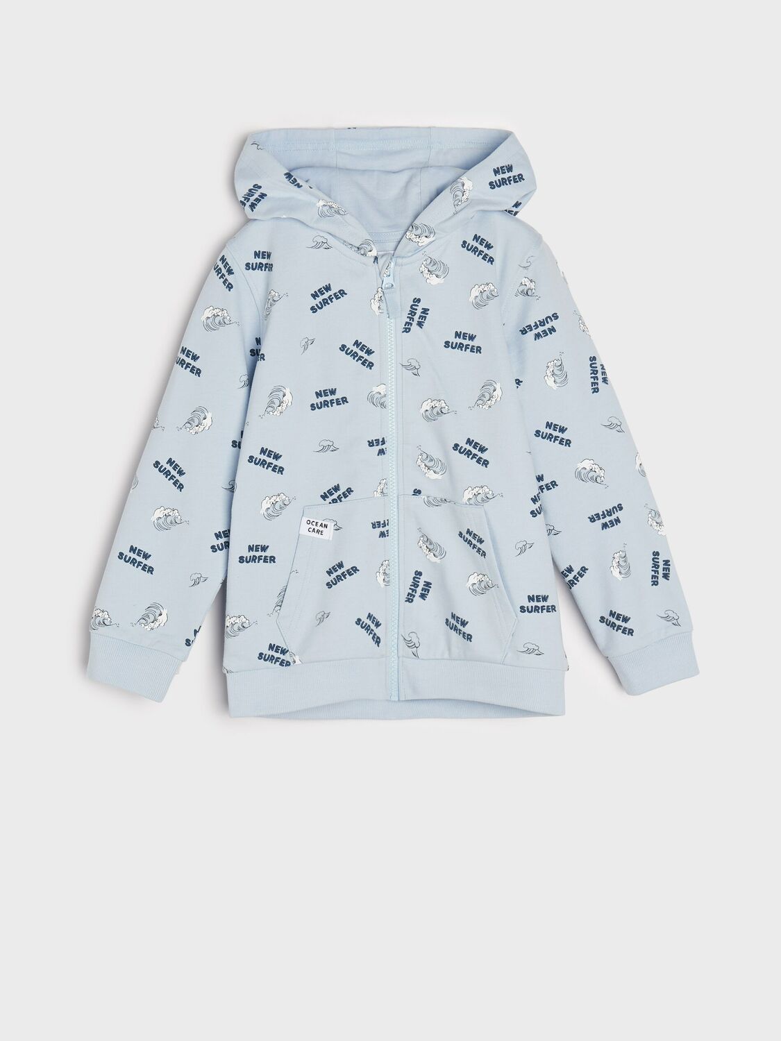 Хөвгүүдийн юүдэнтэй цамц