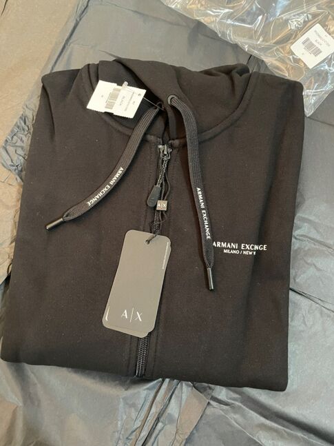 #armaniexchange малгайтай цамц М размер 