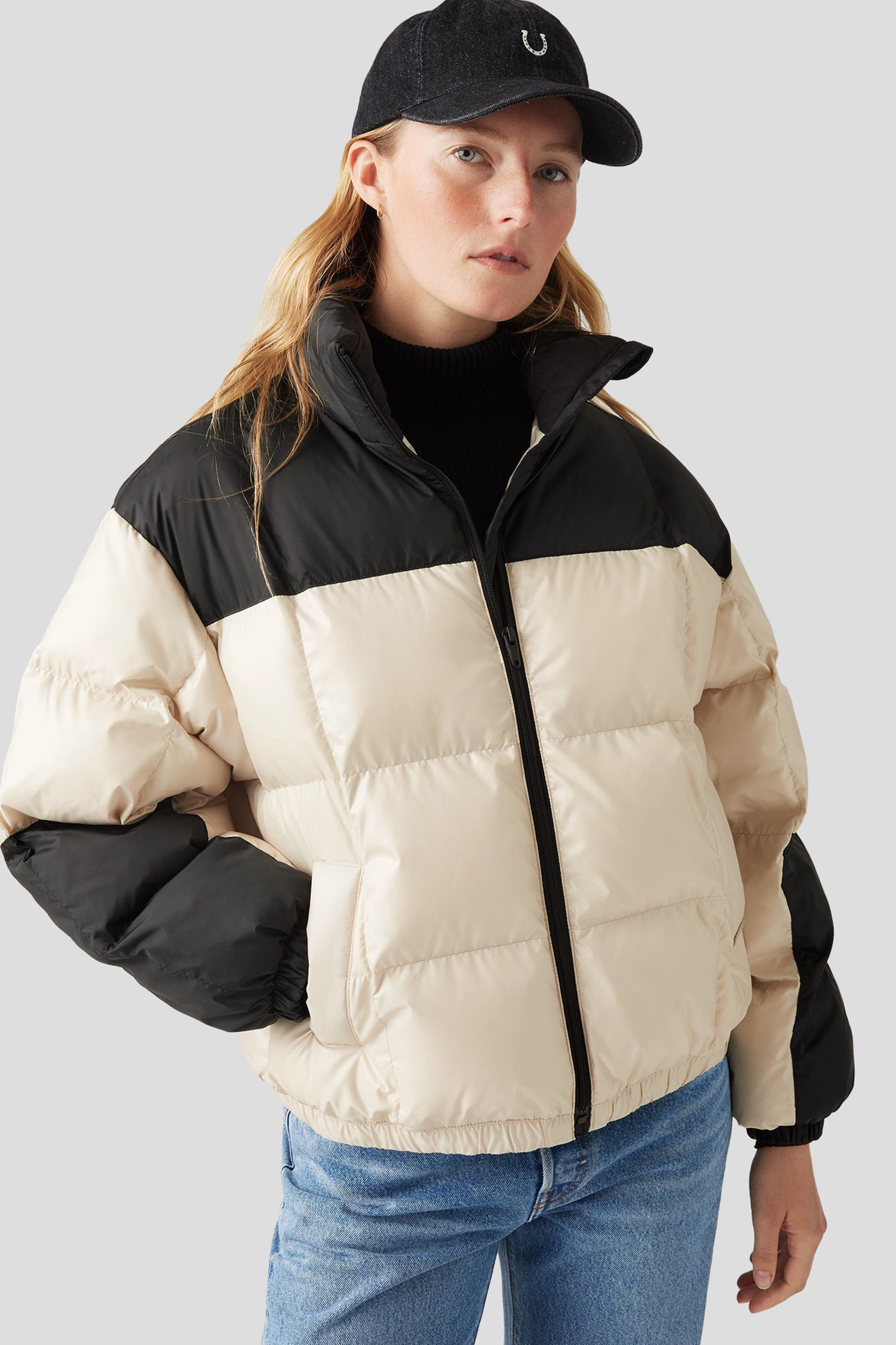 DELANEY PUFFER SHORTY SAHARA