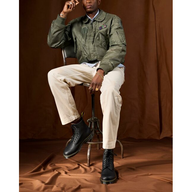 1460 BLACK AMBASSADOR