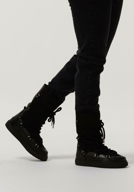Inuikii high laced boots