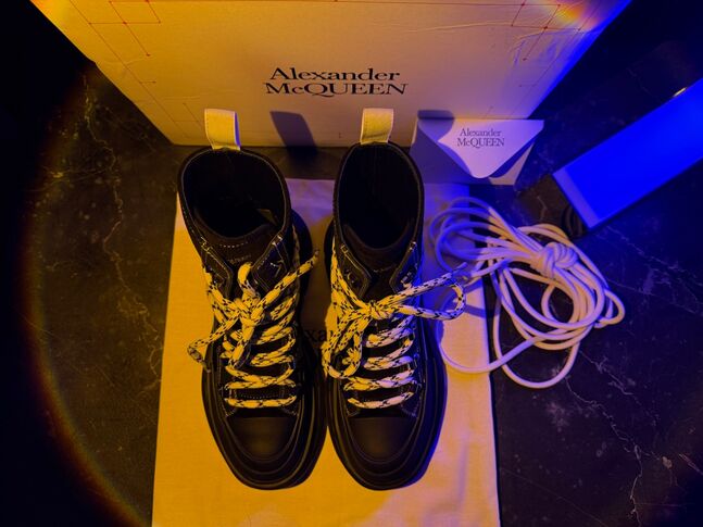 Alexander mcqueen 