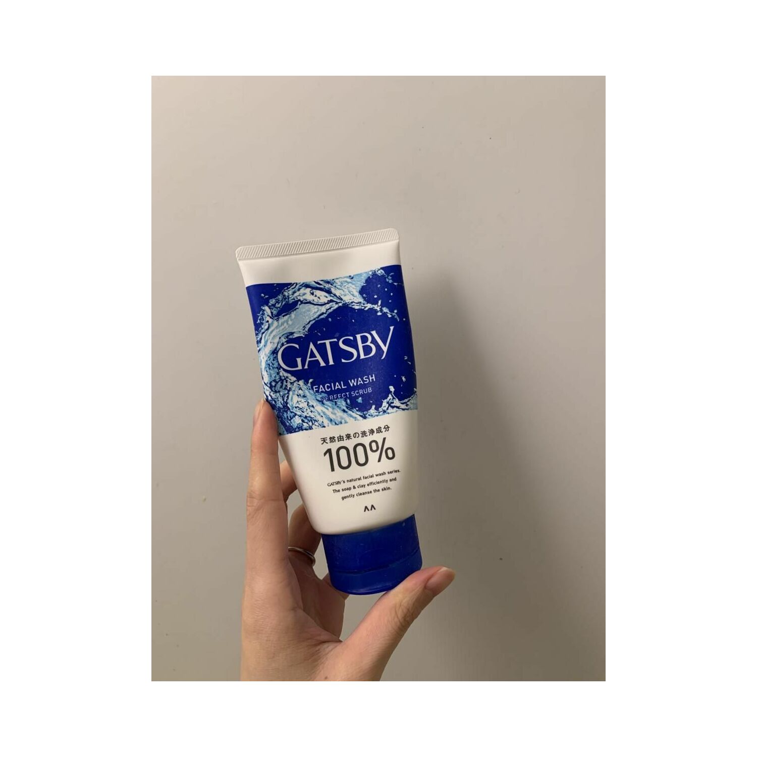 Gatsby Perfect скрабтай нүүр угаагч цэнхэр