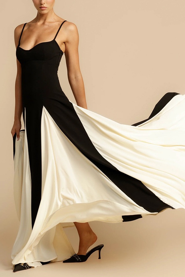 Black & white dress with a a-line silhouette