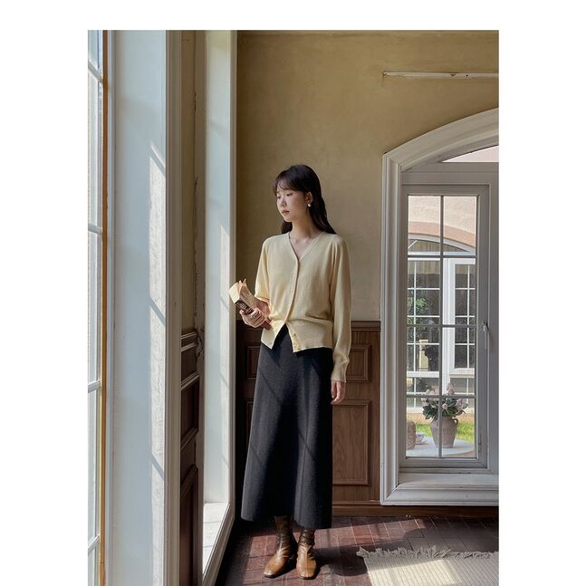 Long black wool  skirt