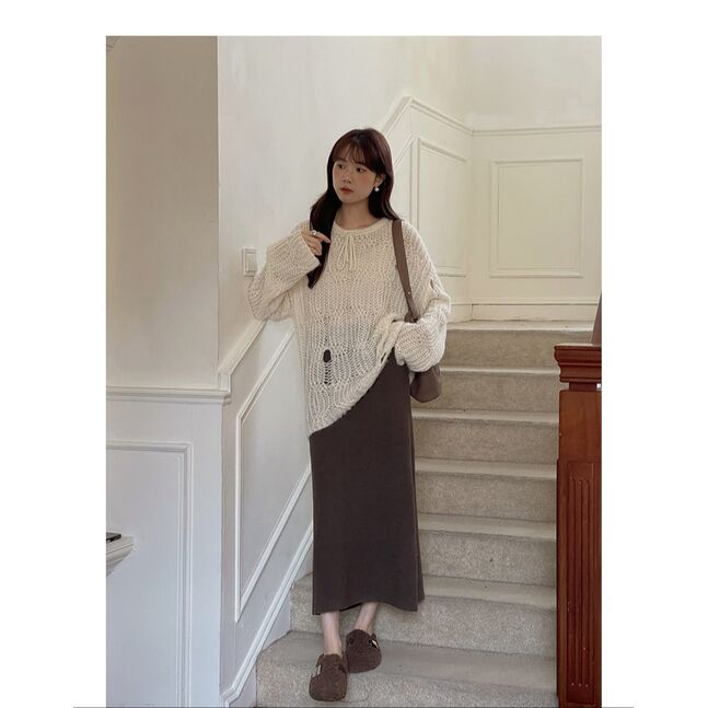 Long black wool  skirt