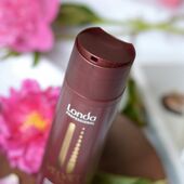 LONDA VELVET OIL SHAMPOO ТЭЖЭЭЛ ӨГӨХ ШАМПУНЬ 250МЛ