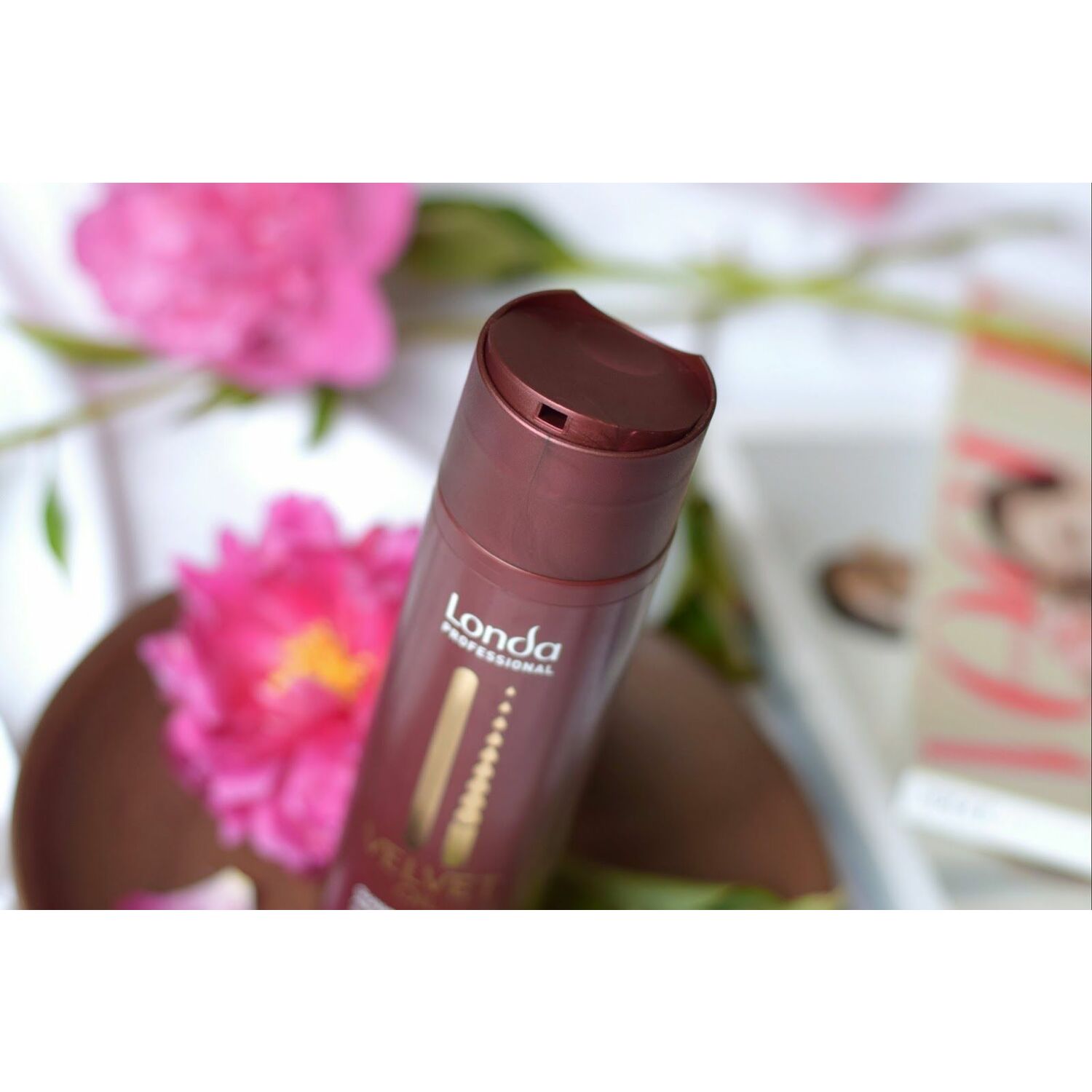 LONDA VELVET OIL SHAMPOO ТЭЖЭЭЛ ӨГӨХ ШАМПУНЬ 250МЛ