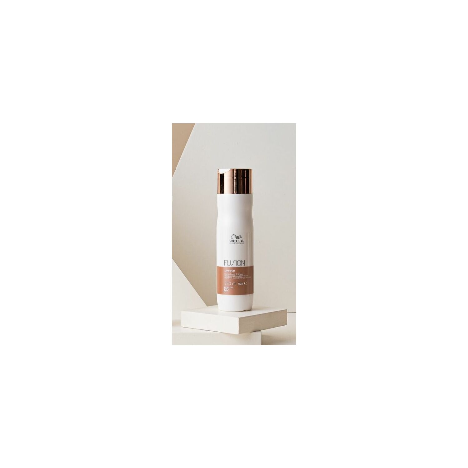 WELLA FUSION INTENSE REPAIR ГЭМТЭЛТЭЙ ҮСНИЙ ШАМПУНЬ 250МЛ